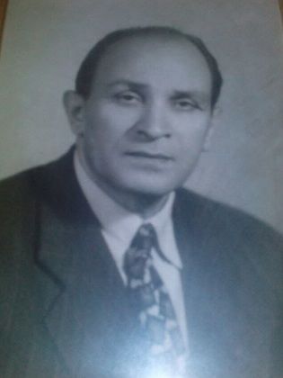 إبراهيم حسين العقاد