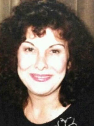 أمل سكر (أمل مراد)