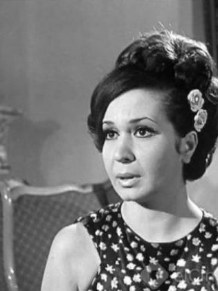 نادية سيف النصر