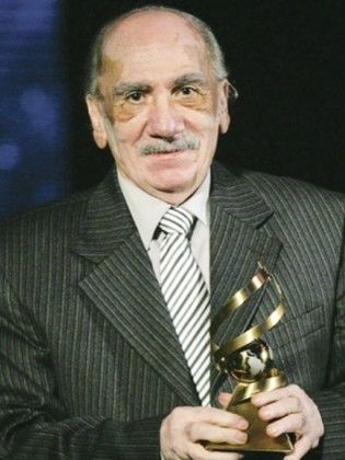 محفوظ عبدالرحمن