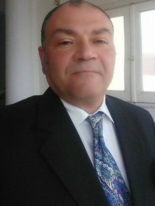 استيفان منير