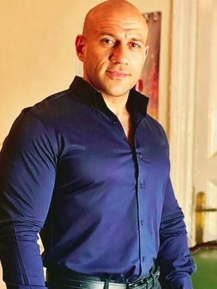 طاهر أبو ليلة (طاهر فاروز)