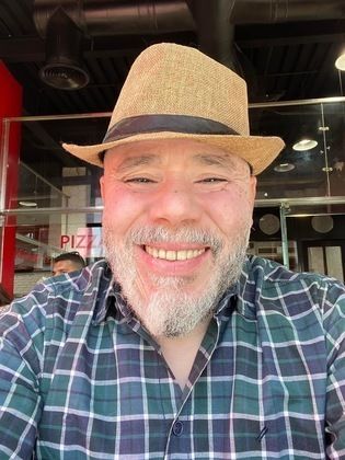 حازم الأسواني