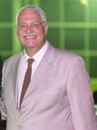 أبو بكر عباس