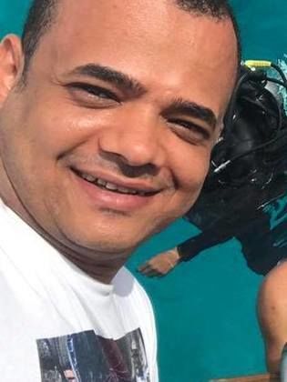 مصطفى محمود