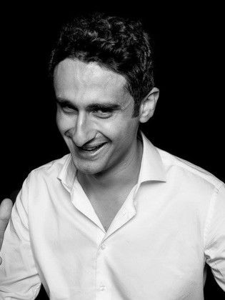 أدهم الشريف