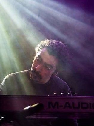 شادي الحسيني