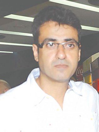 أيمن منصور