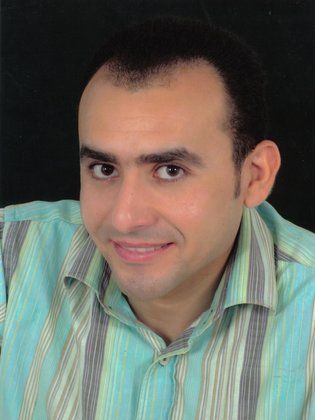 خالد حسونة