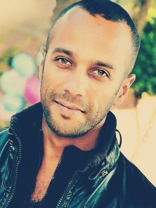 عادل عبدالرازق