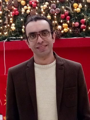 روماني ماهر