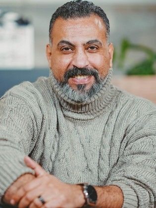 محمد كامل
