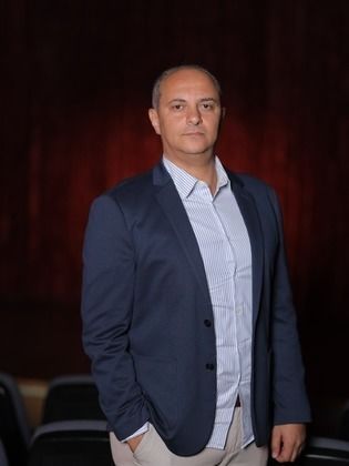 محمد هشام عبية