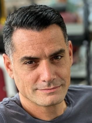 أيمن القيسوني